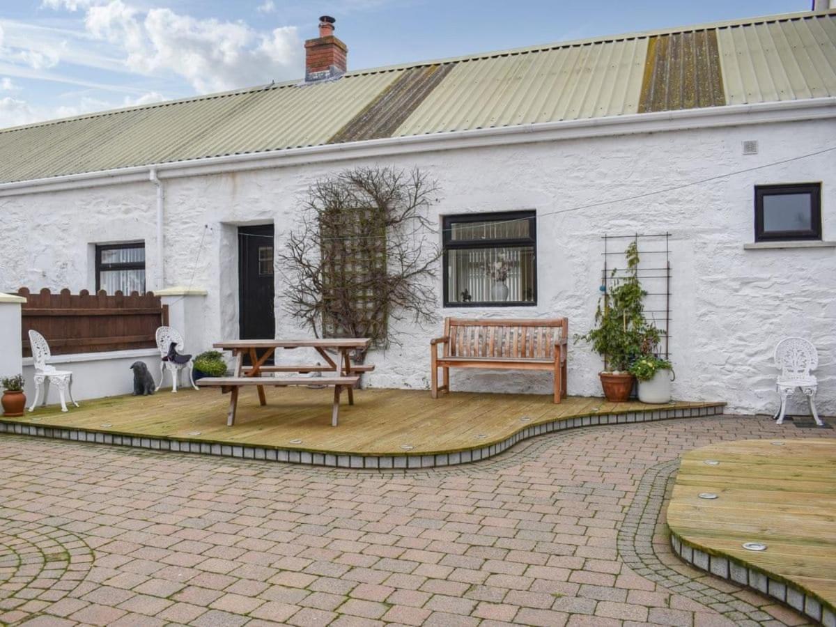 Rose Cottage Captivating 1-Bed Cottage In Bangor ภายนอก รูปภาพ
