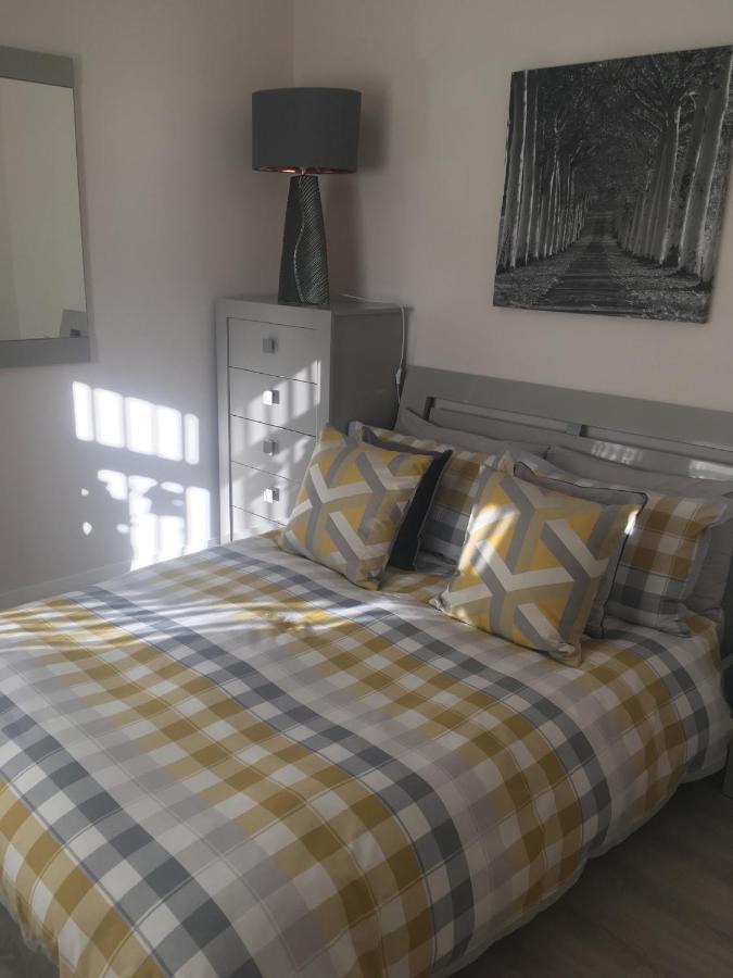 Rose Cottage Captivating 1-Bed Cottage In Bangor ภายนอก รูปภาพ